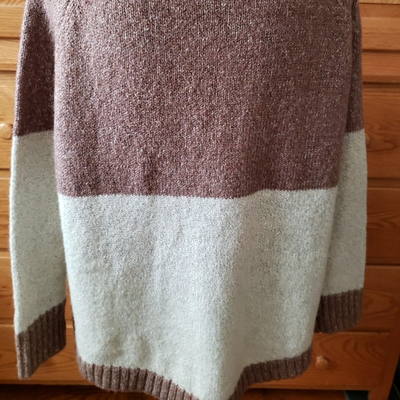 Color block sweater - Picture 4 of 6